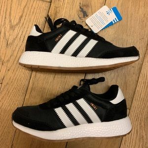ADIDAS INIKI RUNNER SNEAKER size 6